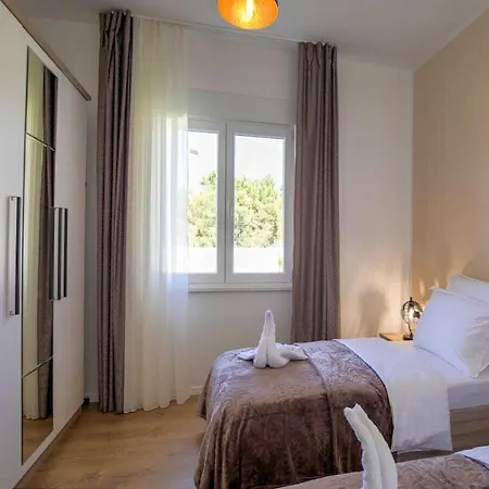 First Hill Comfortable Villa *