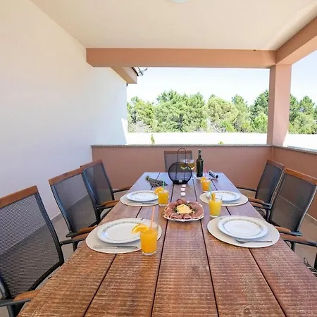 First Hill Comfortable Zadar