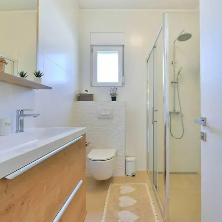 First Hill Comfortable Zadar